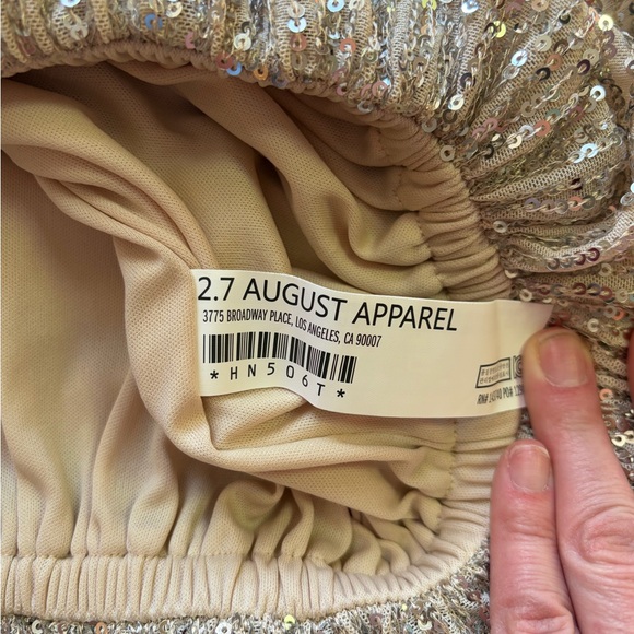 Elegant Silver Women's Top - Picture 7 of 7